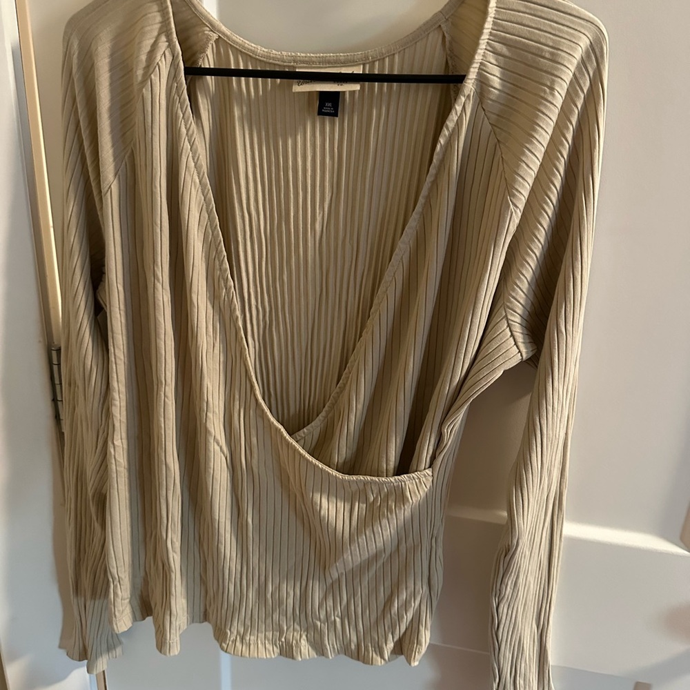 Universal Thread Beige Ribbed Long Sleeve T